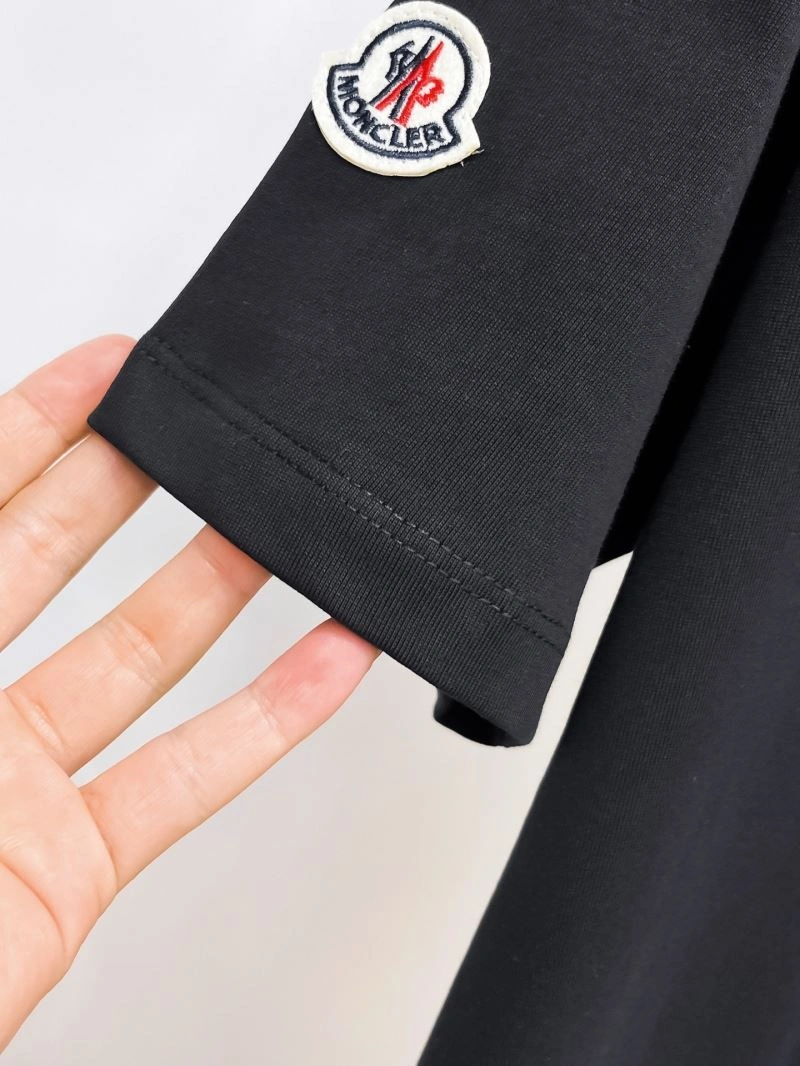 Moncler T-Shirts ModernLook 140521