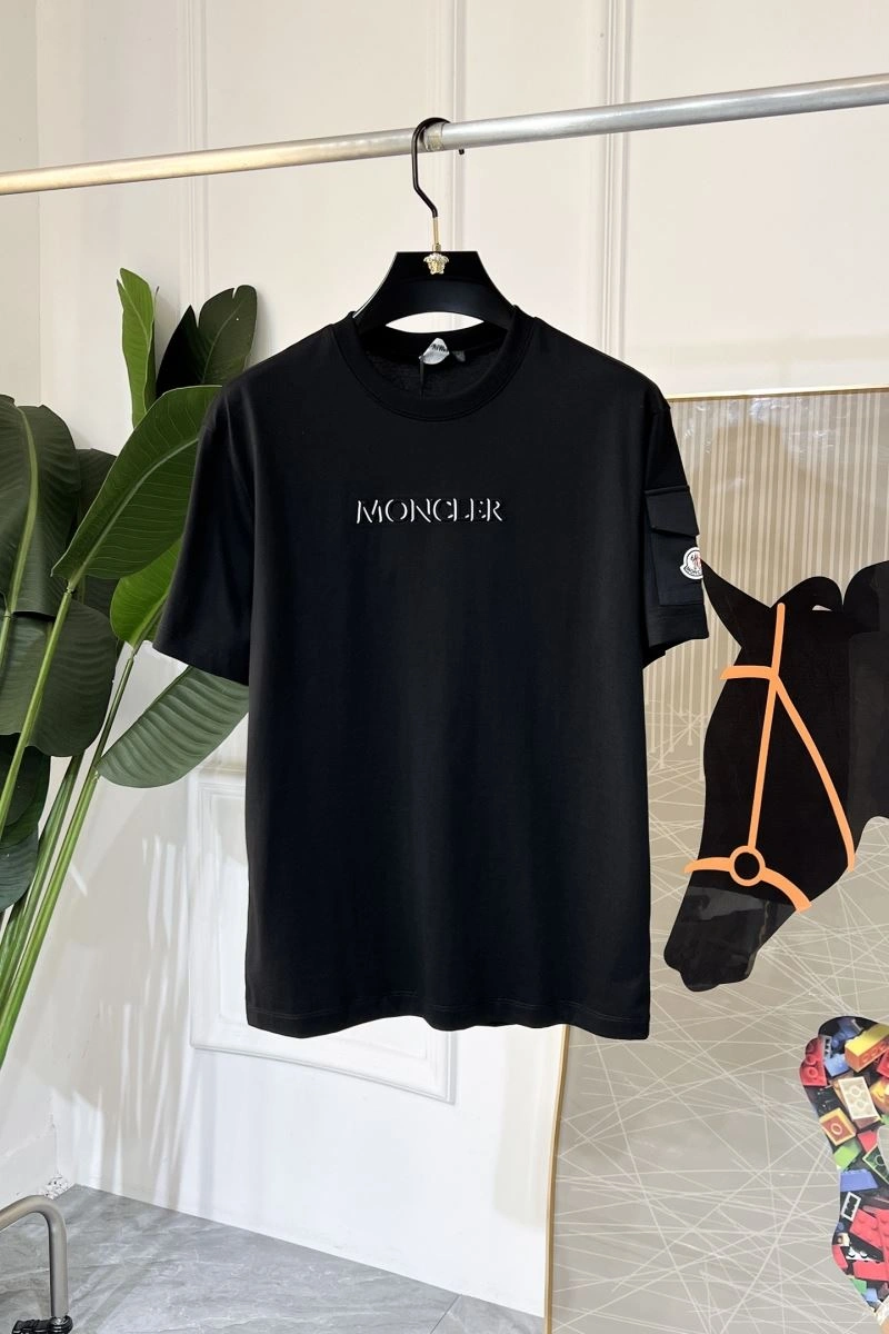 Supportive Moncler T-Shirts 140500