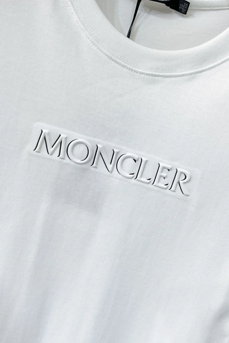 Supportive Moncler T-Shirts 140500