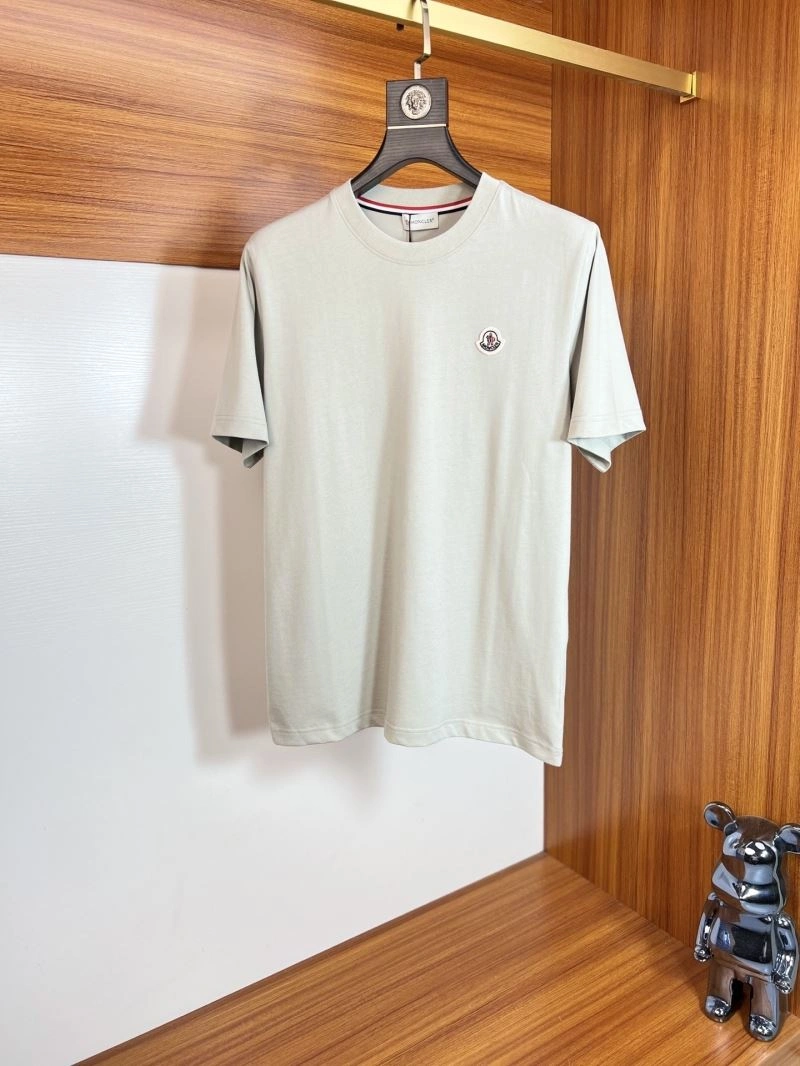 Moncler T-Shirts Youthful 140503