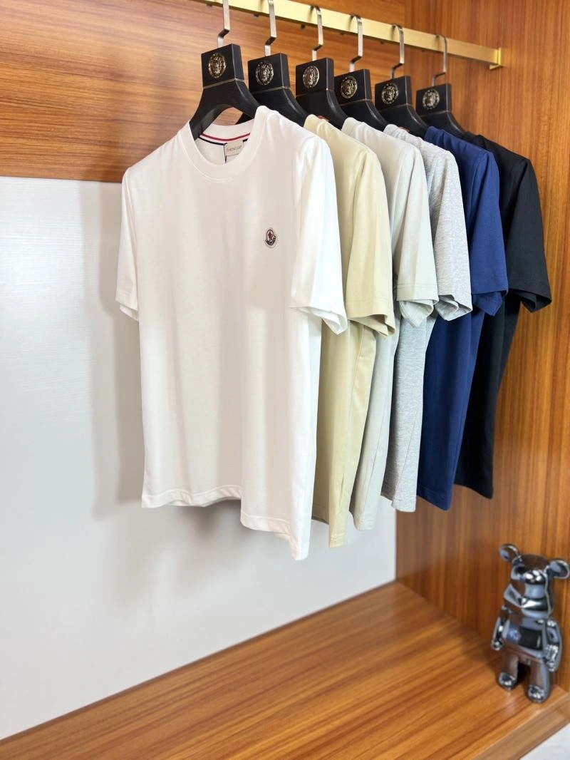 Moncler T-Shirts Youthful 140503