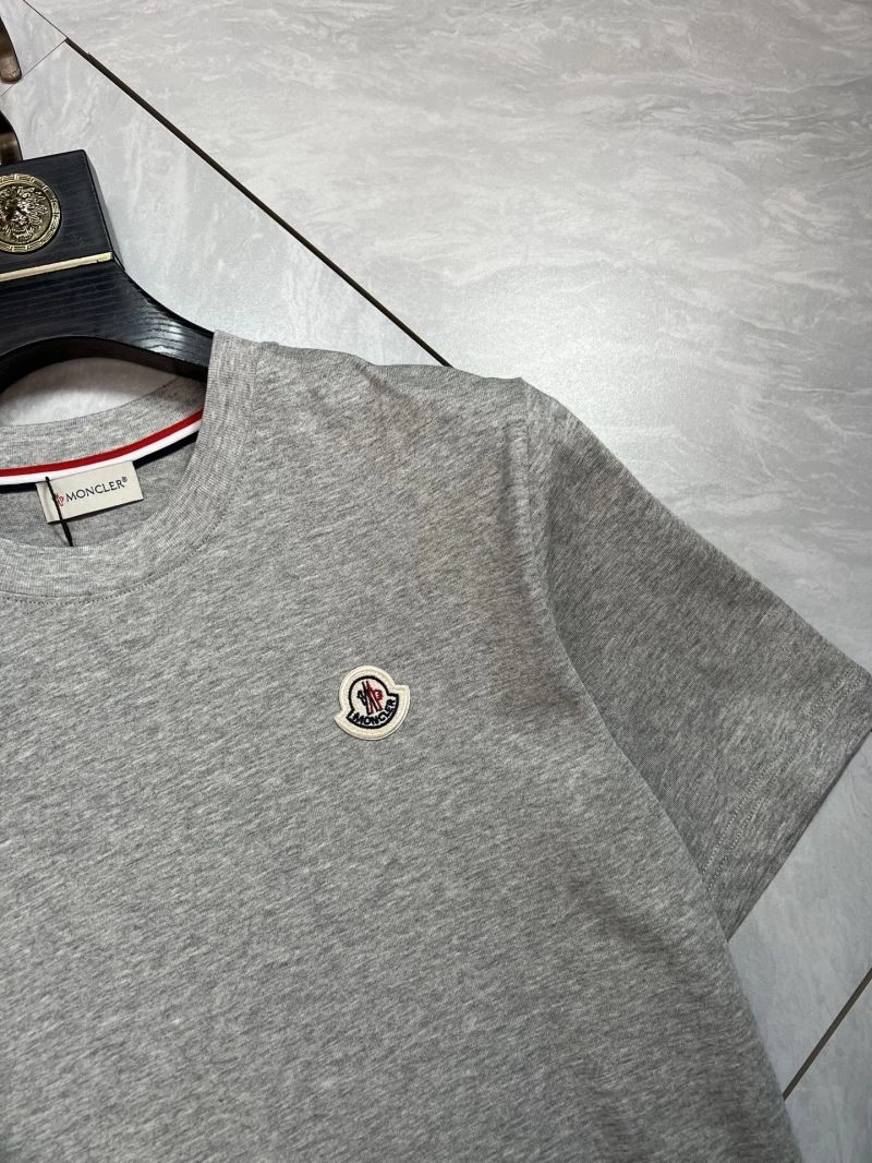 Moncler T-Shirts Youthful 140503