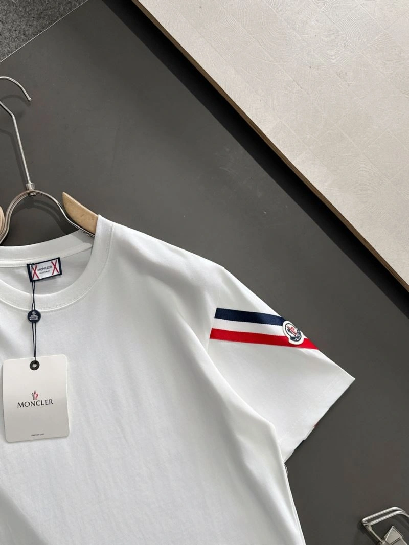 Stretchable Moncler T-Shirts 140501