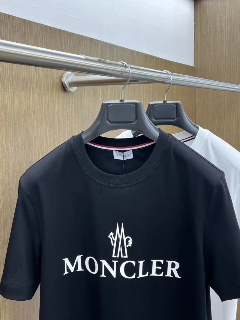 Sustainable Moncler T-Shirts 140493