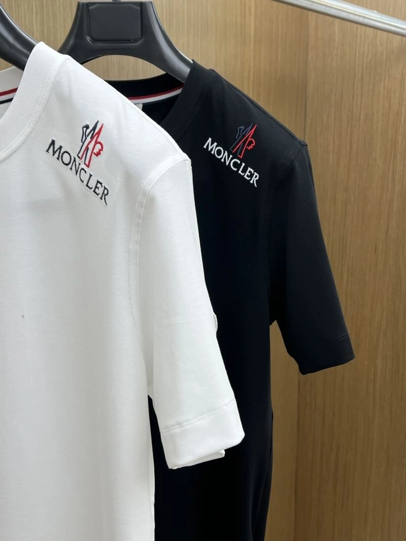 Moncler T-Shirts FastDry 140491