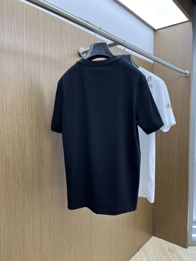 Moncler T-Shirts Efficient 140495
