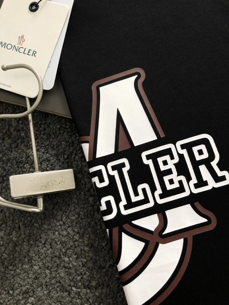 AllSeason Moncler T-Shirts 140488