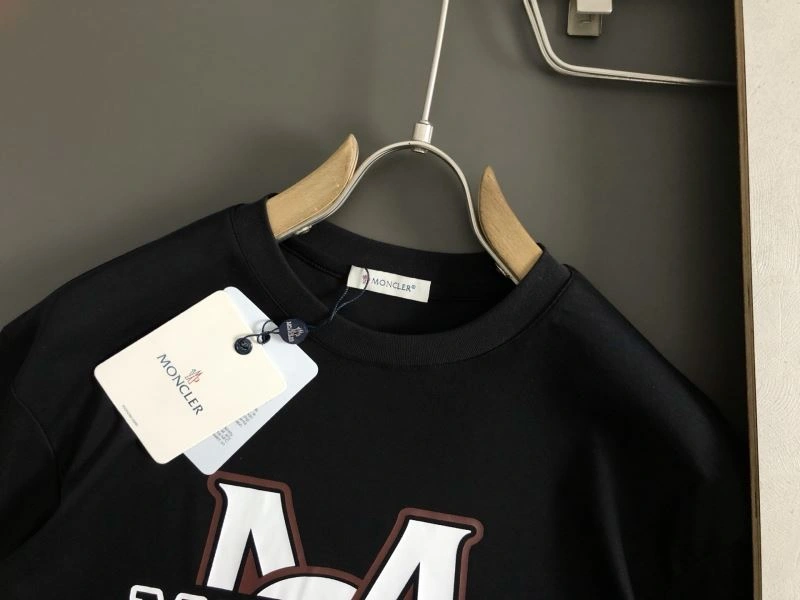 AllSeason Moncler T-Shirts 140488