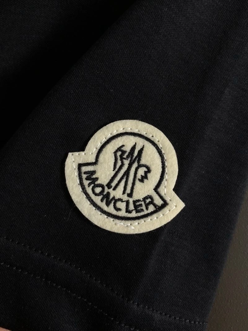 AllSeason Moncler T-Shirts 140488