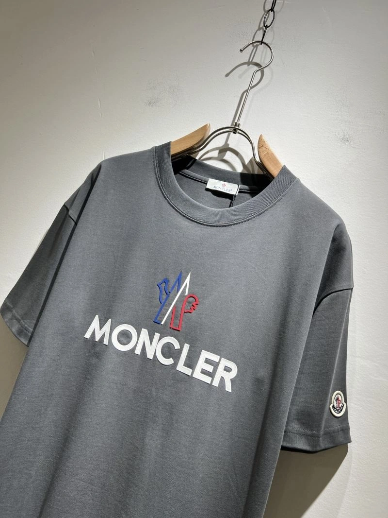 Moncler T-Shirts DailyWear 140486