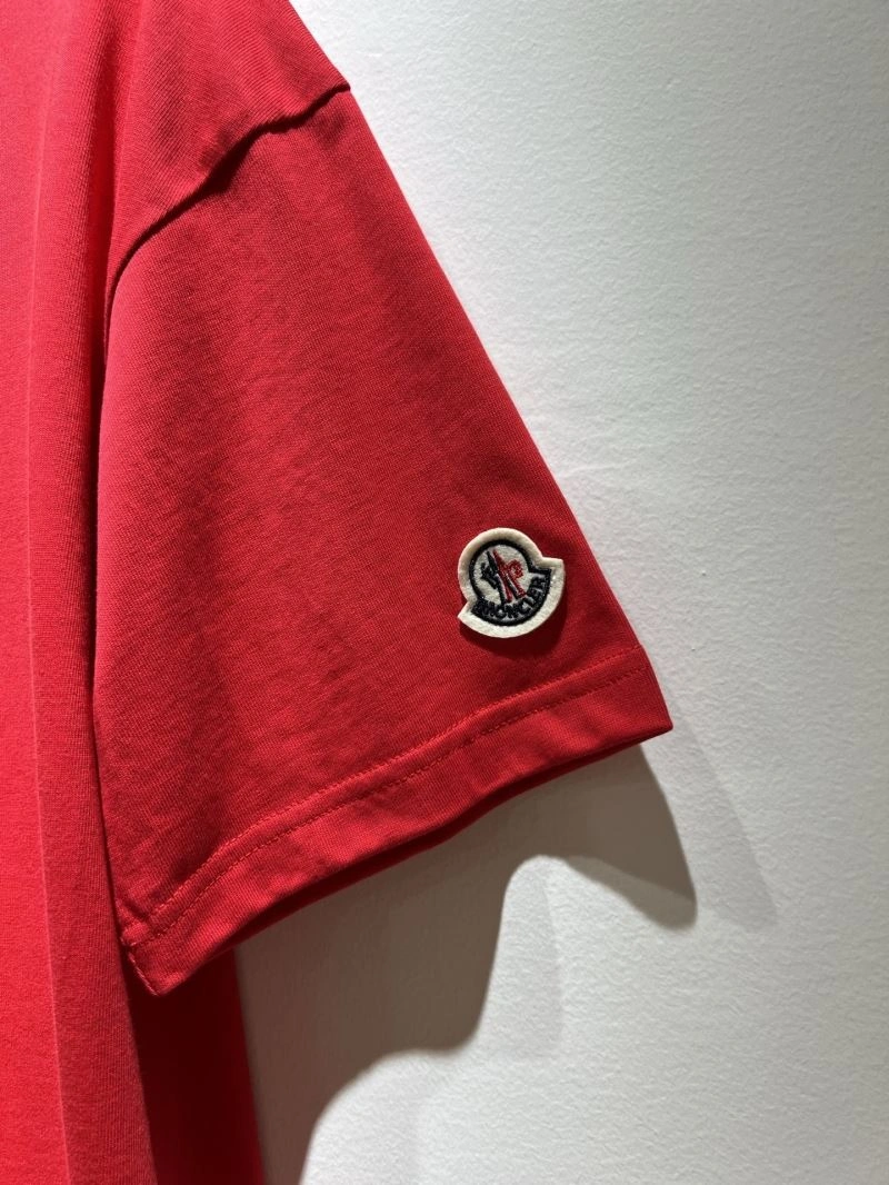 Moncler T-Shirts FashionForward 140469