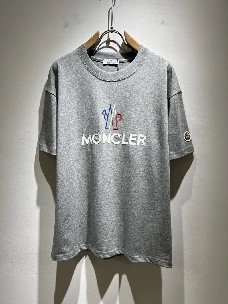 TechFriendly Moncler T-Shirts 140482