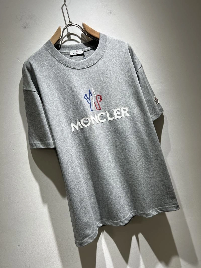 TechFriendly Moncler T-Shirts 140482