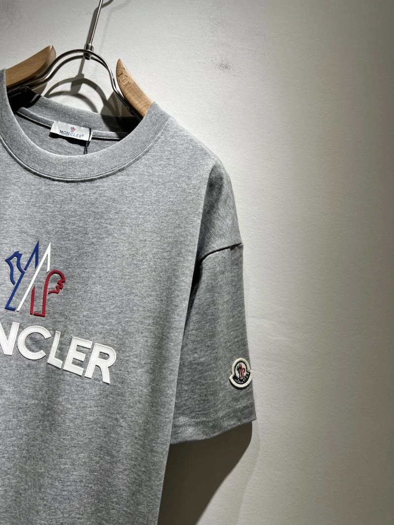 TechFriendly Moncler T-Shirts 140482