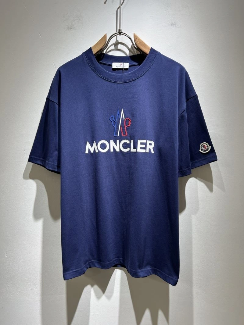 Moncler T-Shirts Durable 140463