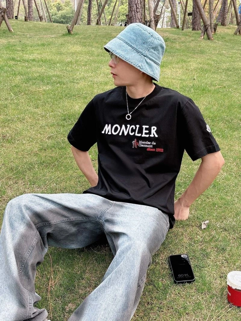 Moncler T-Shirts GoAnywhere 140484