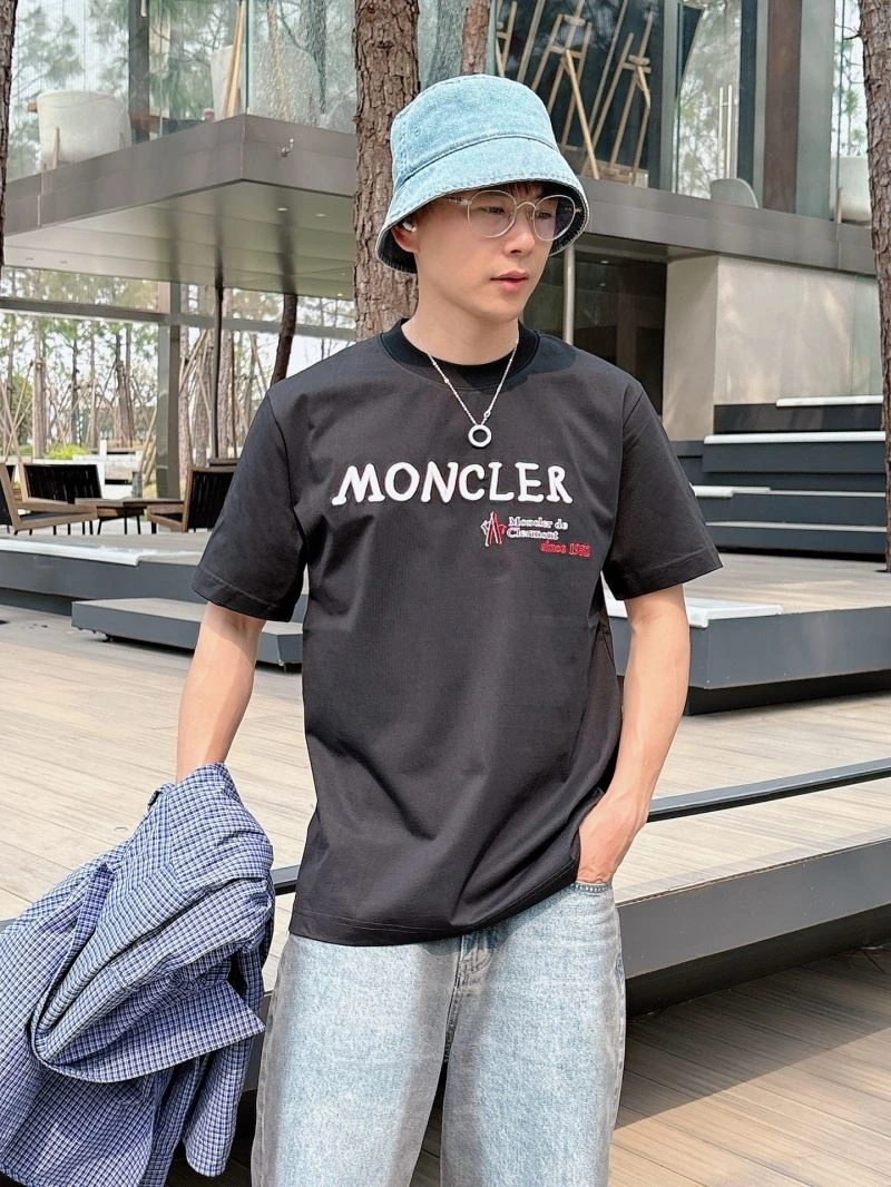 Moncler T-Shirts GoAnywhere 140484