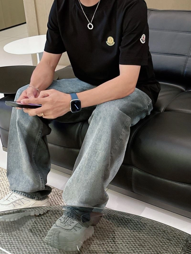 Classic Moncler T-Shirts 140481