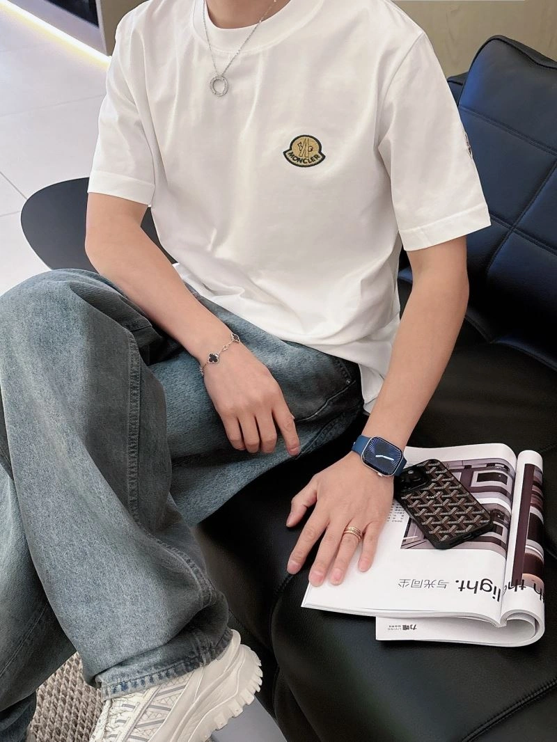 Moncler T-Shirts Affordable 140472