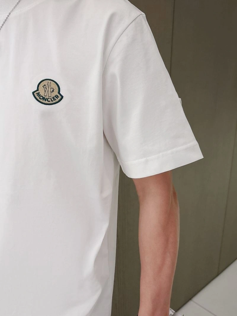 Moncler T-Shirts Affordable 140472