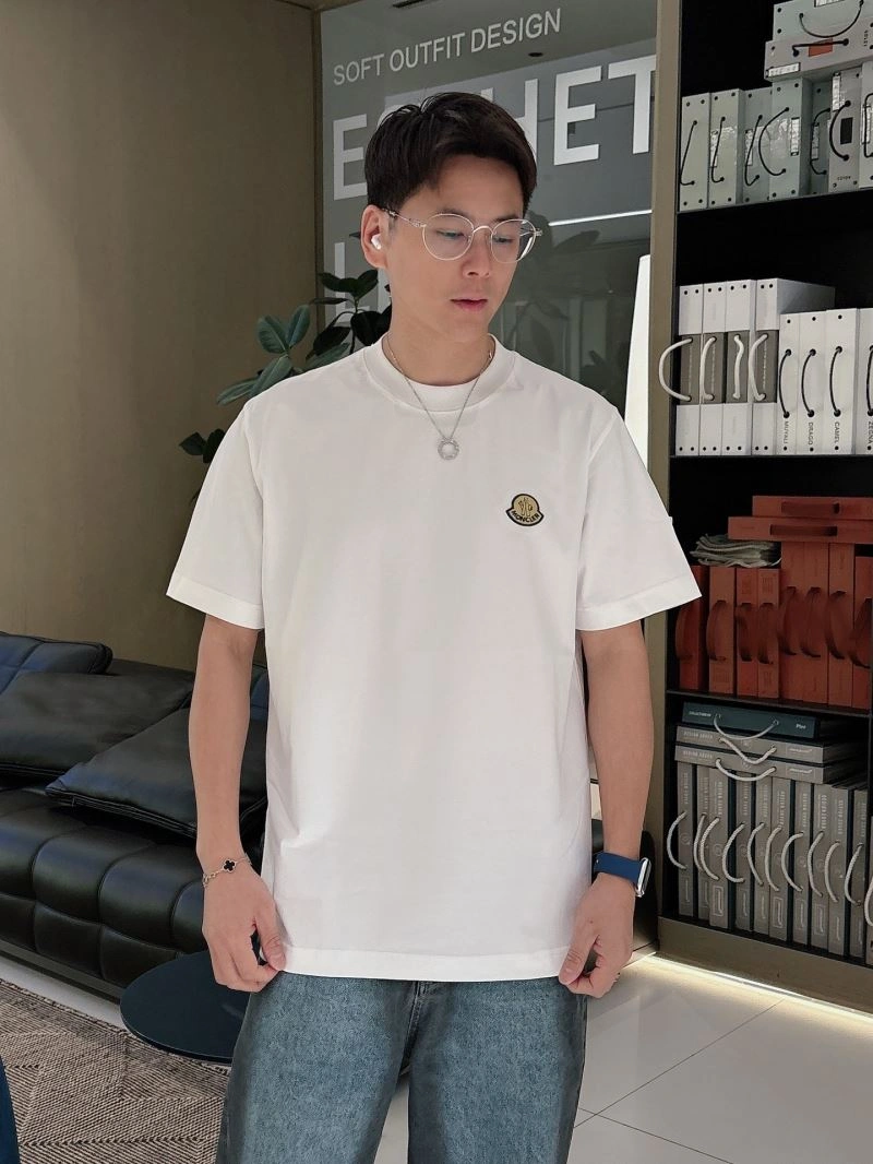 Moncler T-Shirts Affordable 140472