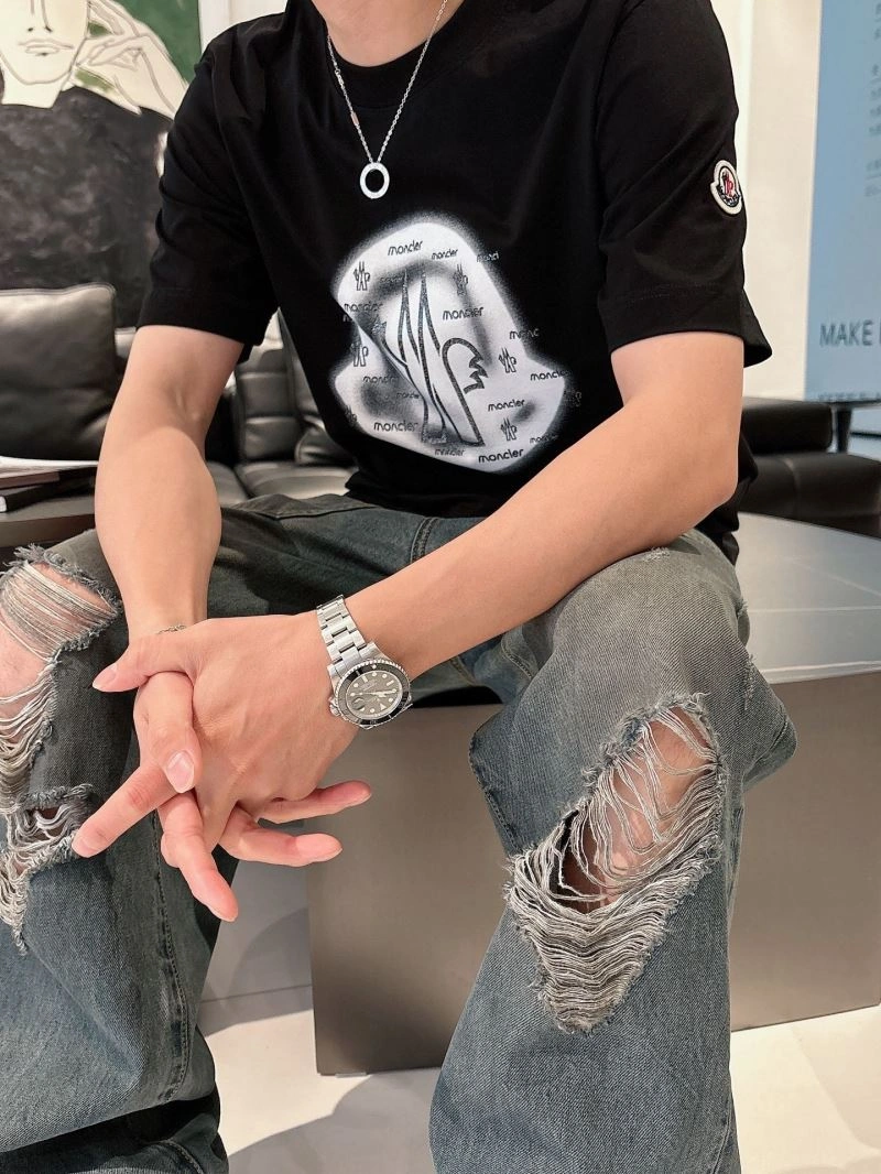 Moncler T-Shirts Efficient 140473