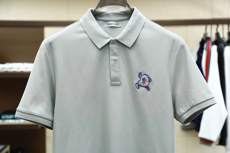 Cozy Moncler T-Shirts 140478