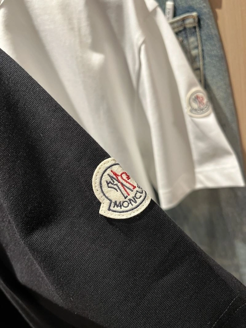Moncler T-Shirts Affordable 140456