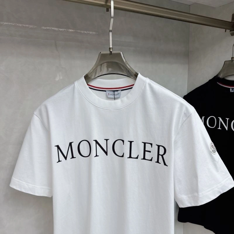 Cozy Moncler T-Shirts 140460