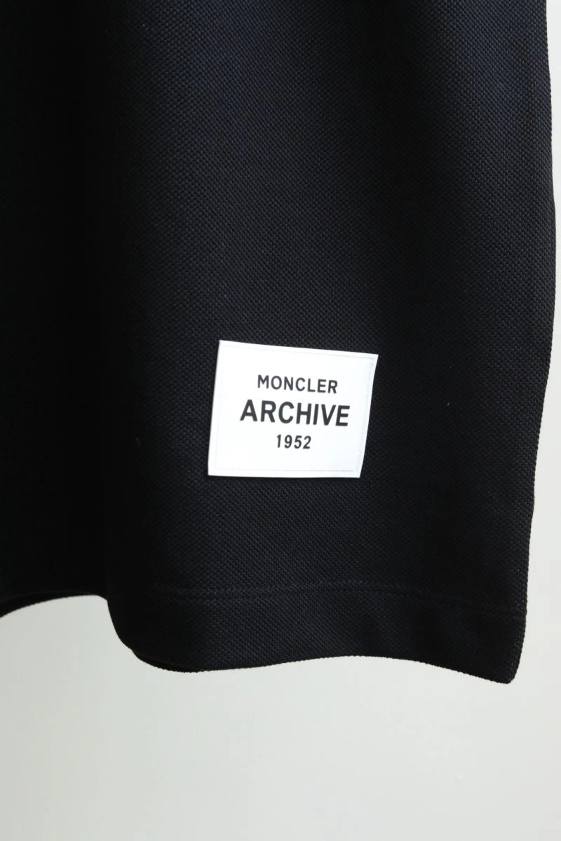 Moncler T-Shirts Minimalist 140455