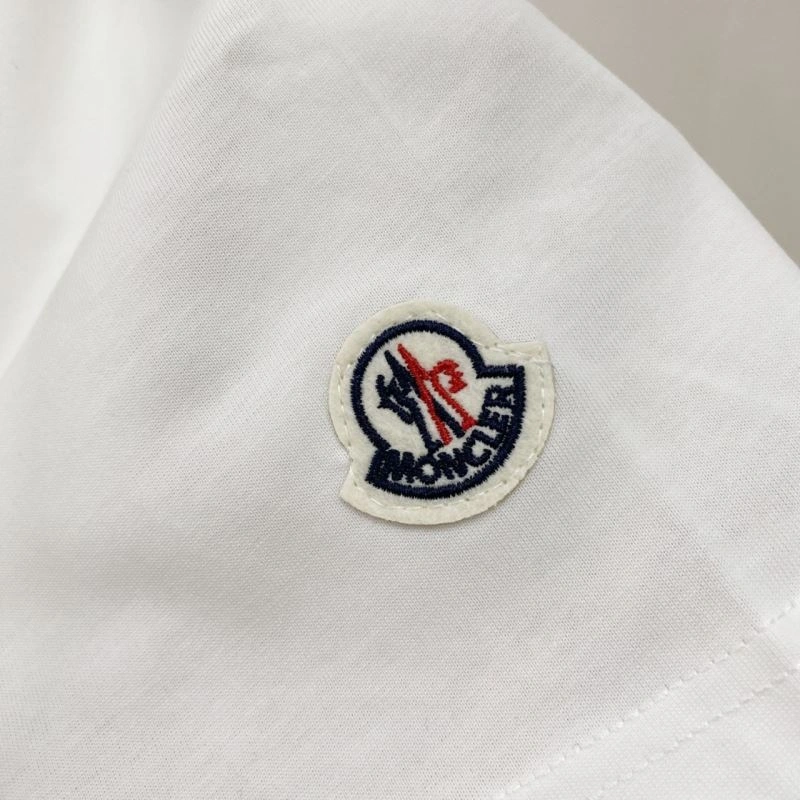 Moncler T-Shirts Affordable 140452