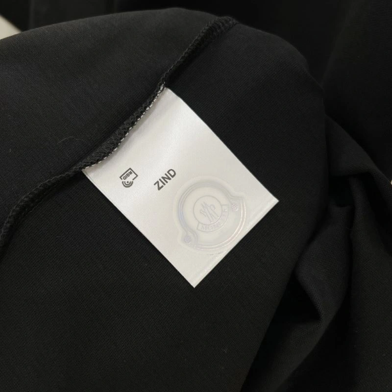 Functional Moncler T-Shirts 140450