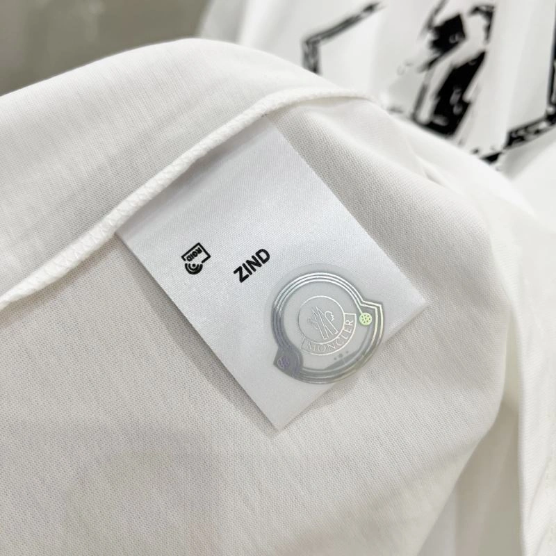EasyCare Moncler T-Shirts 140449