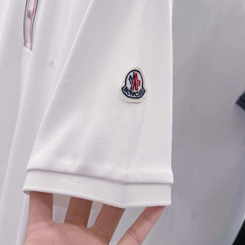 Packable Moncler T-Shirts 140445