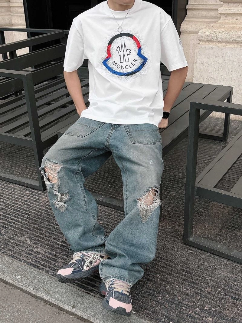 Moncler T-Shirts BestValue 140446