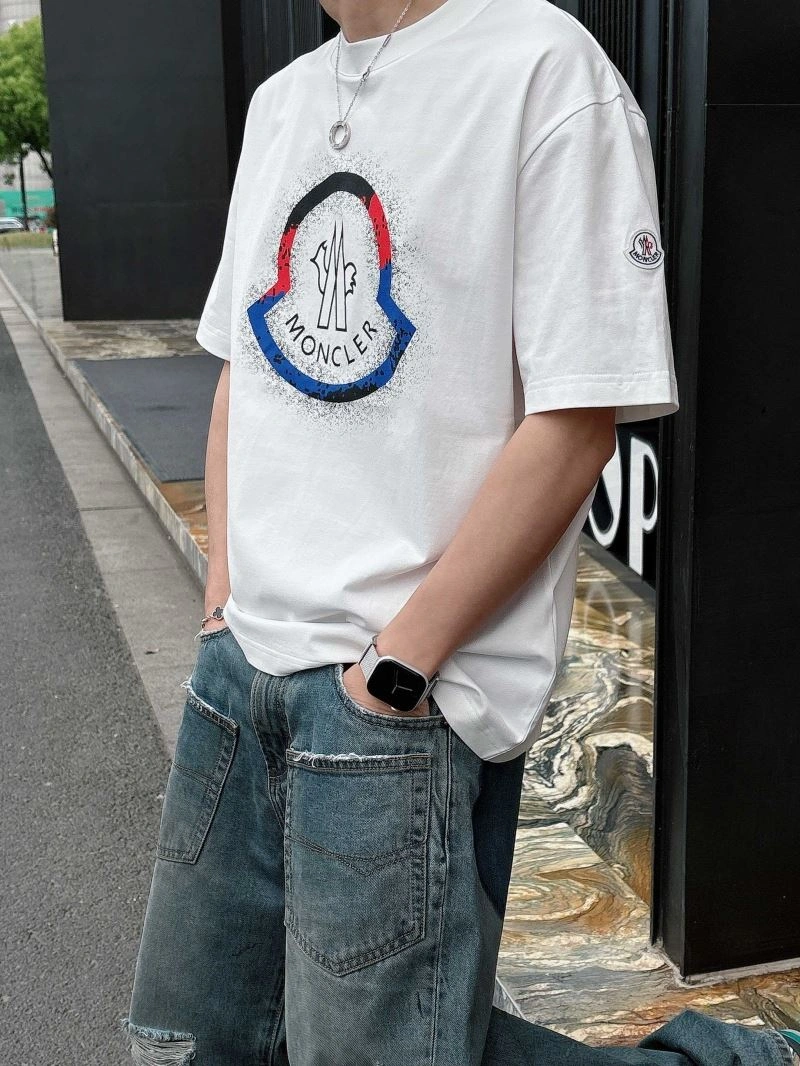 Moncler T-Shirts BestValue 140446
