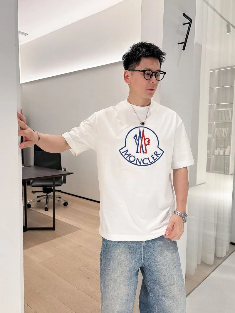 Moncler T-Shirts Attractive 140440