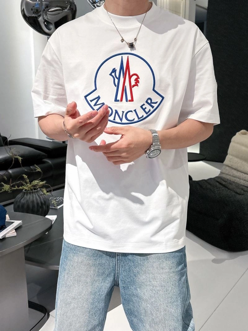 Moncler T-Shirts Attractive 140440