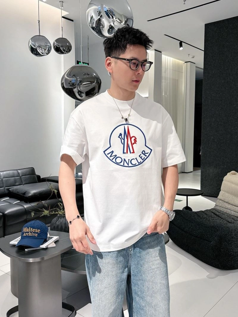Moncler T-Shirts Attractive 140440