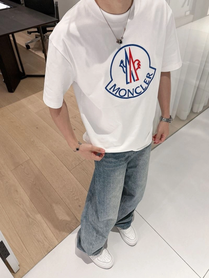 Moncler T-Shirts Attractive 140440