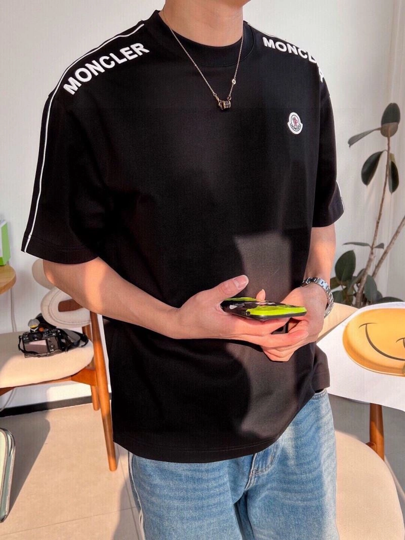 Sustainable Moncler T-Shirts 140434