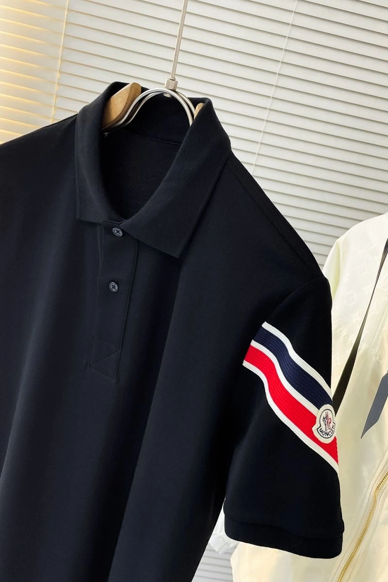 ComfortFit Moncler T-Shirts 140422