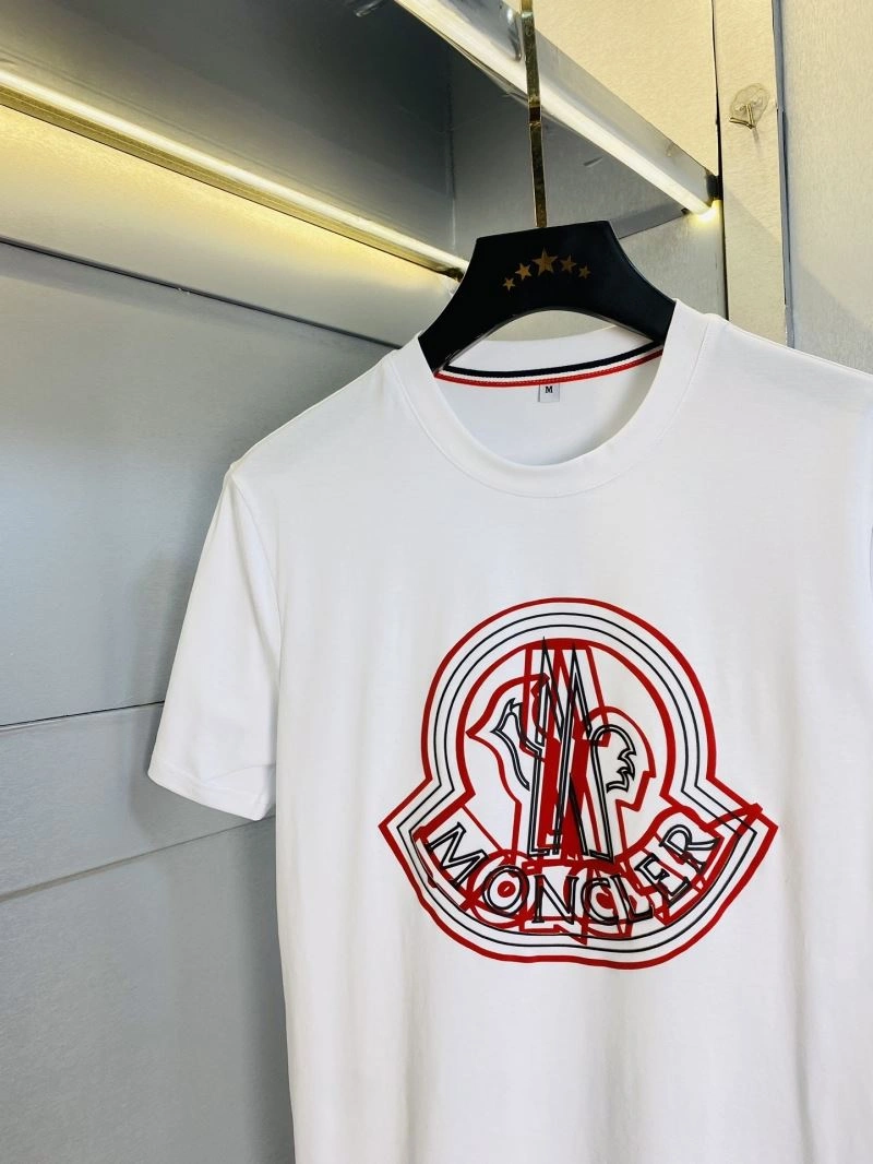 Moncler T-Shirts Seasonal 140420