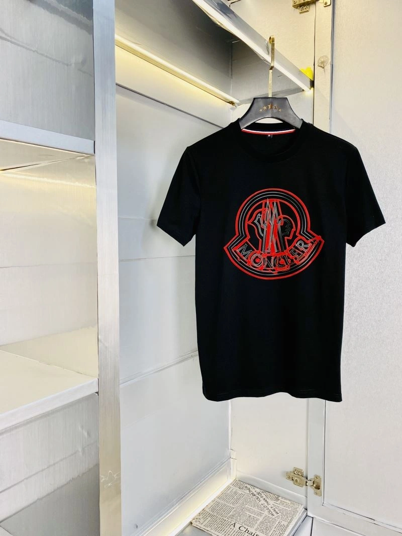 Moncler T-Shirts Seasonal 140420