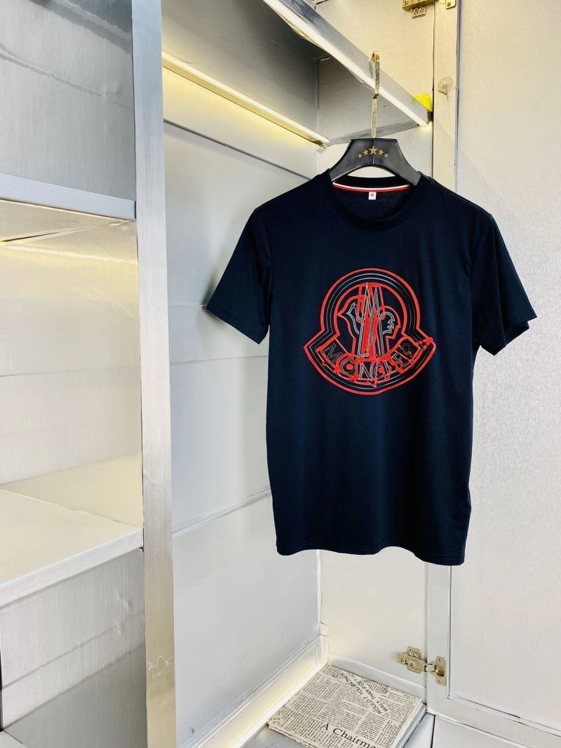 Moncler T-Shirts Seasonal 140420