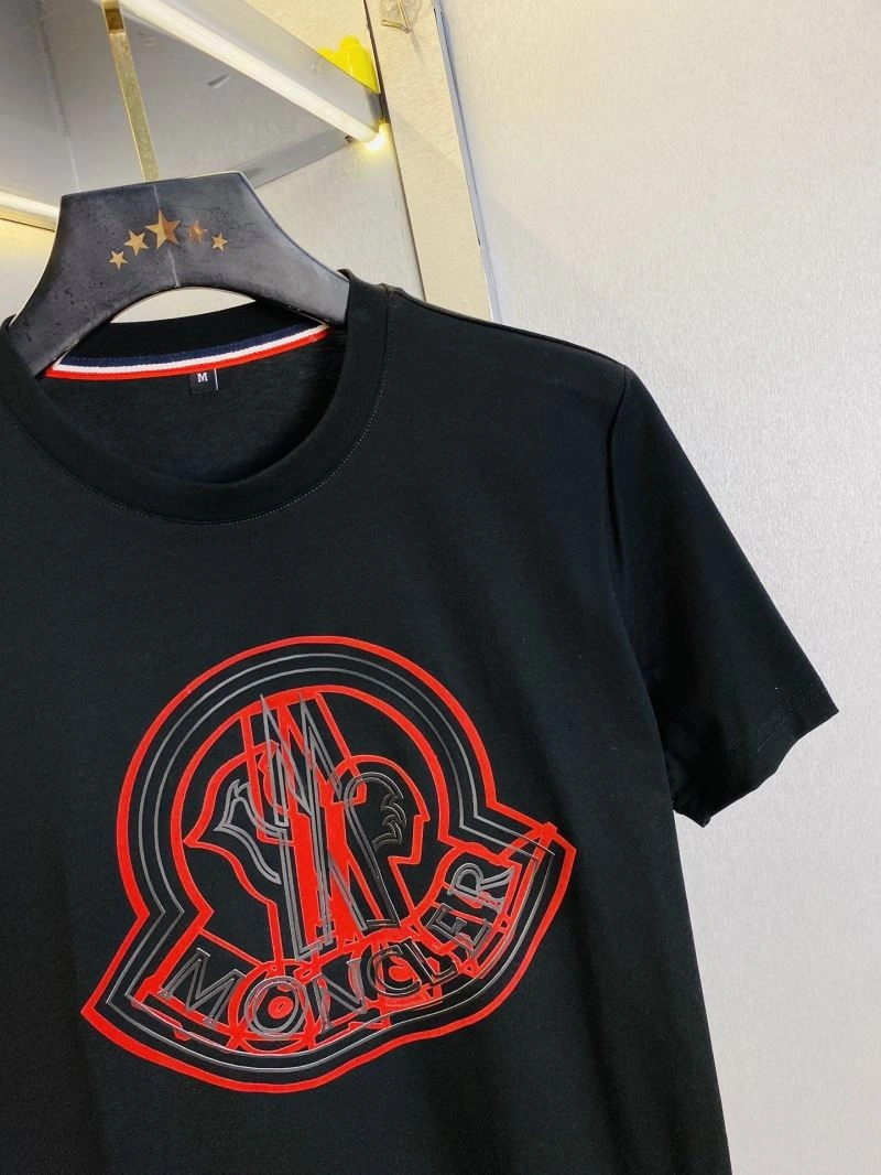 Moncler T-Shirts Seasonal 140420