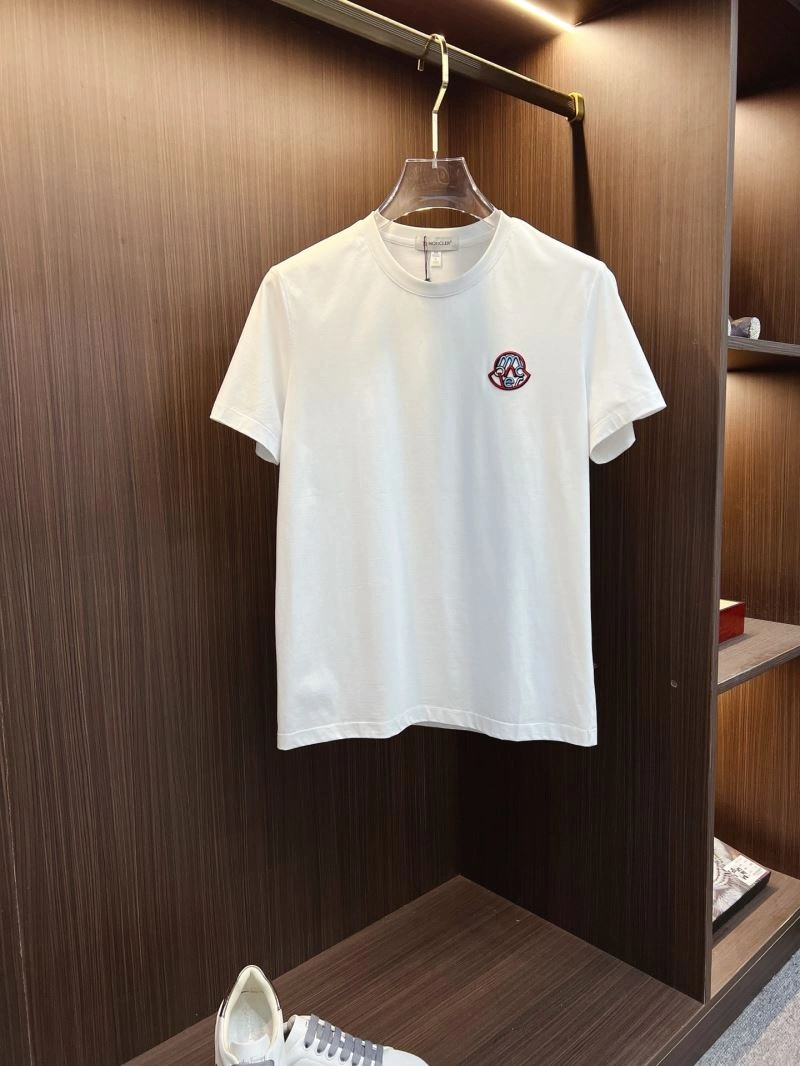 Moncler T-Shirts Colorful 140431