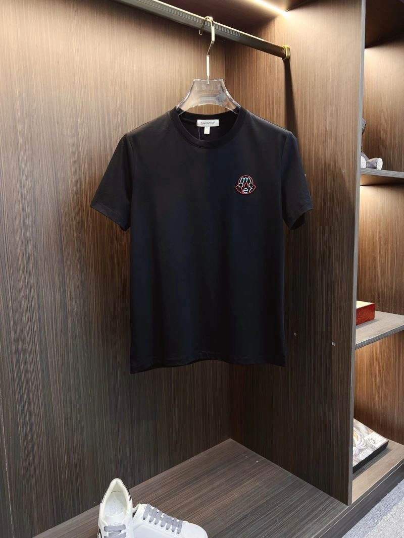 Moncler T-Shirts Colorful 140431