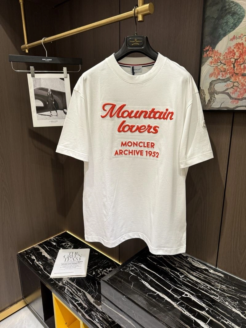 Sporty Moncler T-Shirts 140415