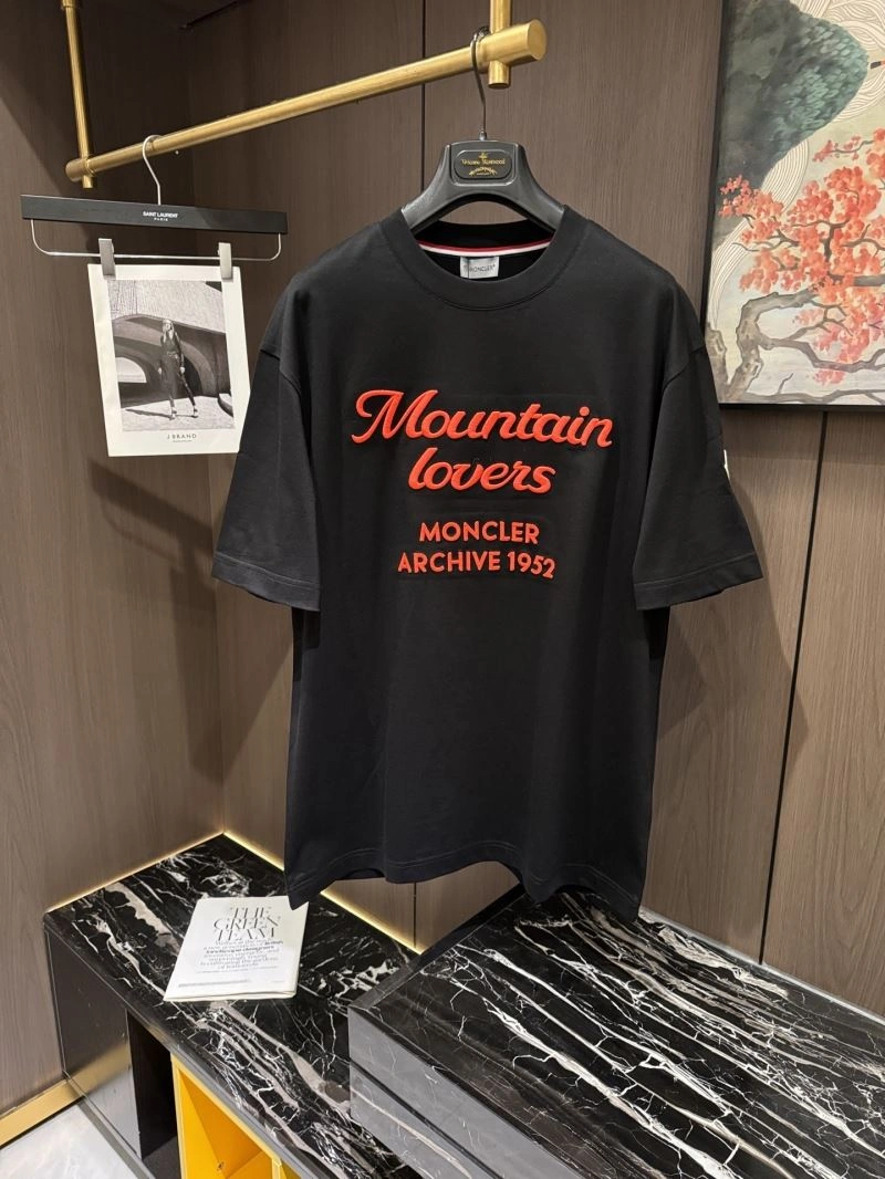 Sporty Moncler T-Shirts 140415
